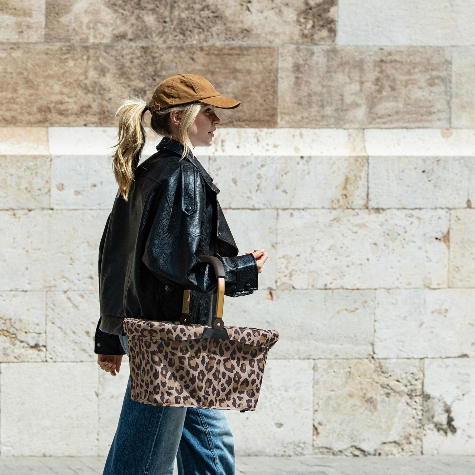 reisenthel - carrybag cover - leo macchiato