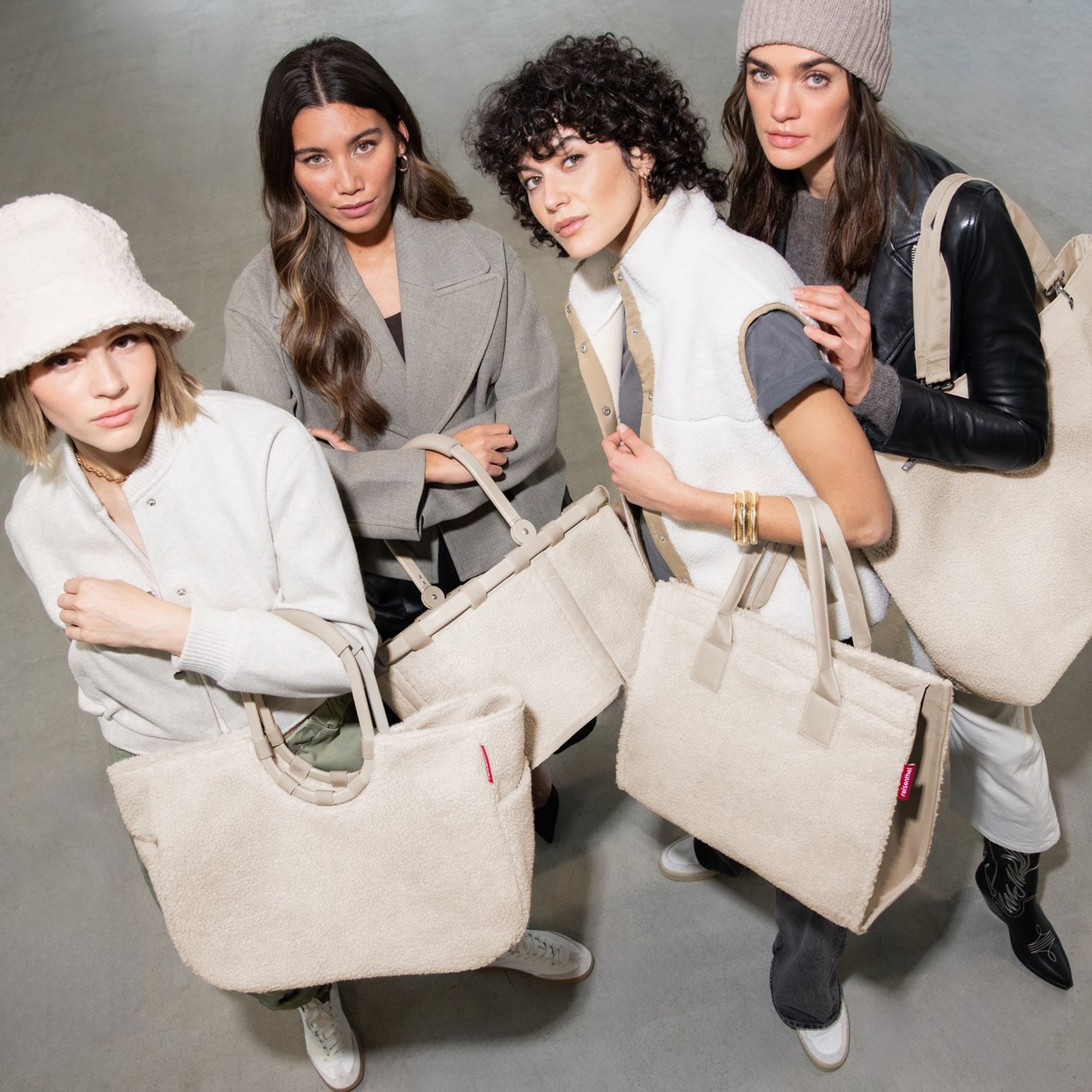 reisenthel - carrybag - teddy sand