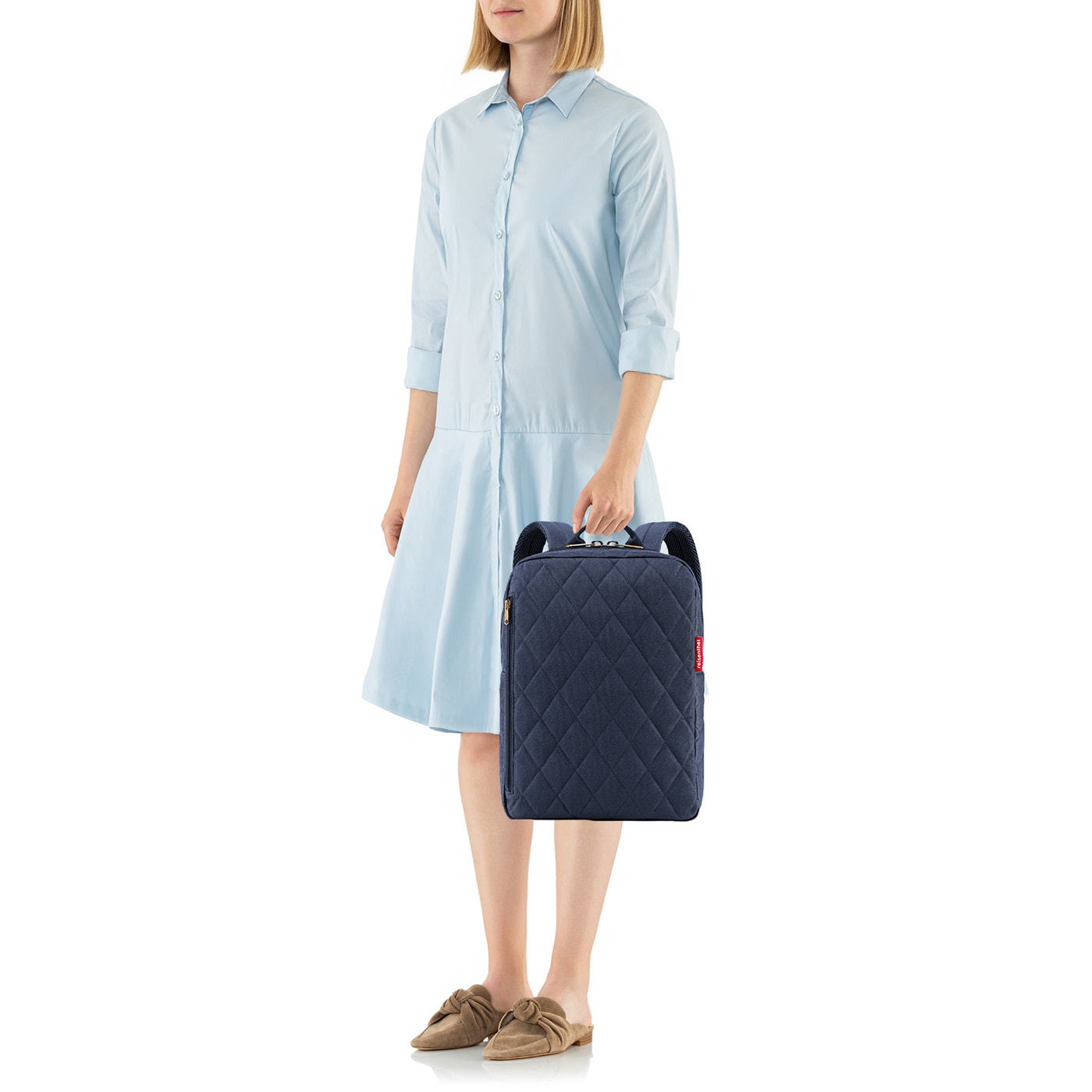 reisenthel - classic backpack M - midnight gold