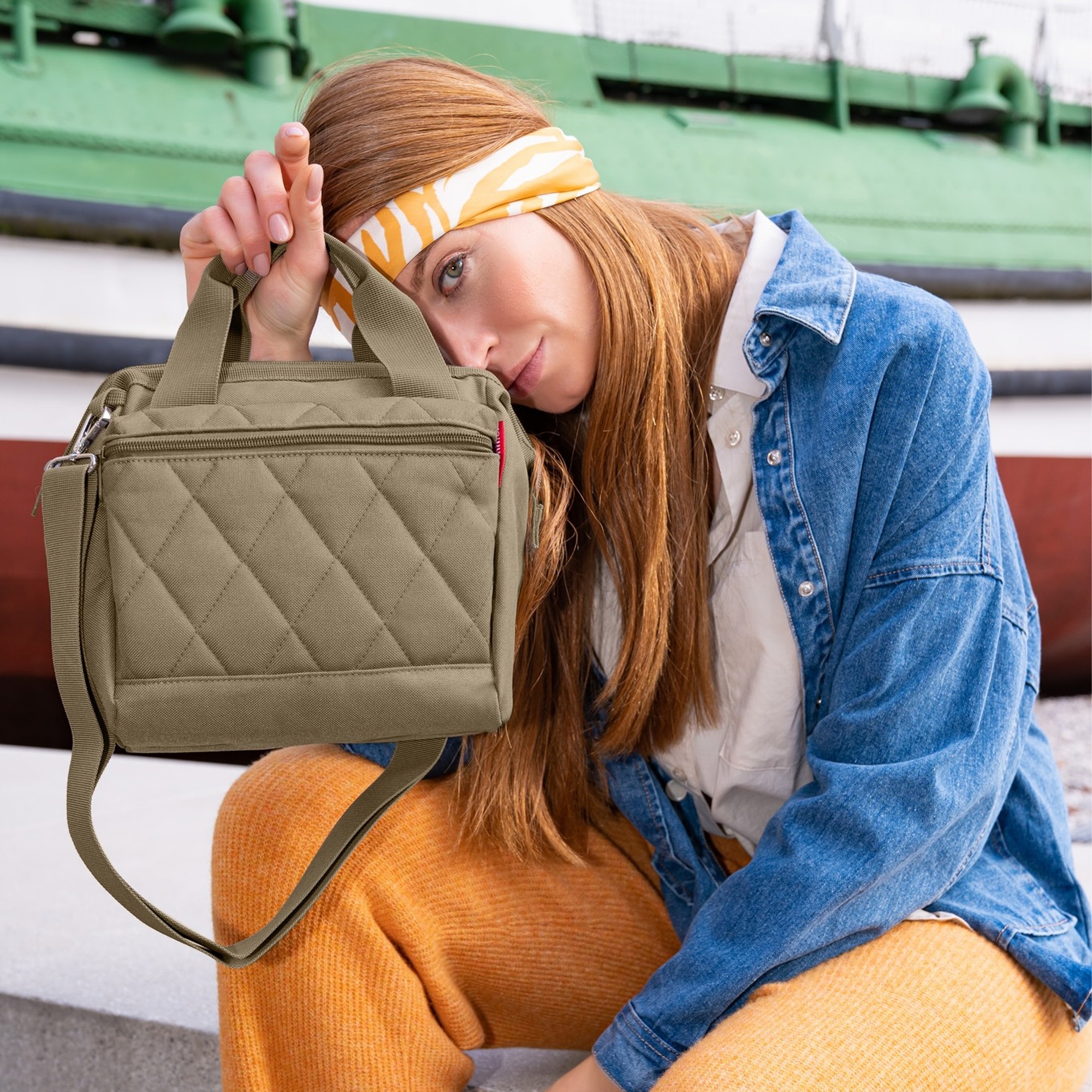 reisenthel - allrounder cross - rhombus olive reisenthel - allrounder cross - rhombus olive