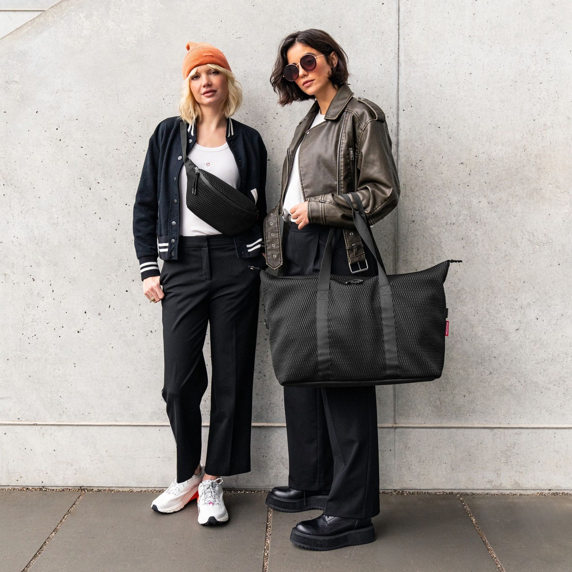 reisenthel - extralite weekender L - mesh black reisenthel - extralite weekender L - mesh black
