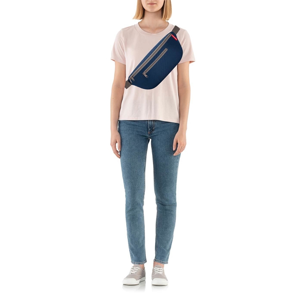 reisenthel - beltbag M - dark blue