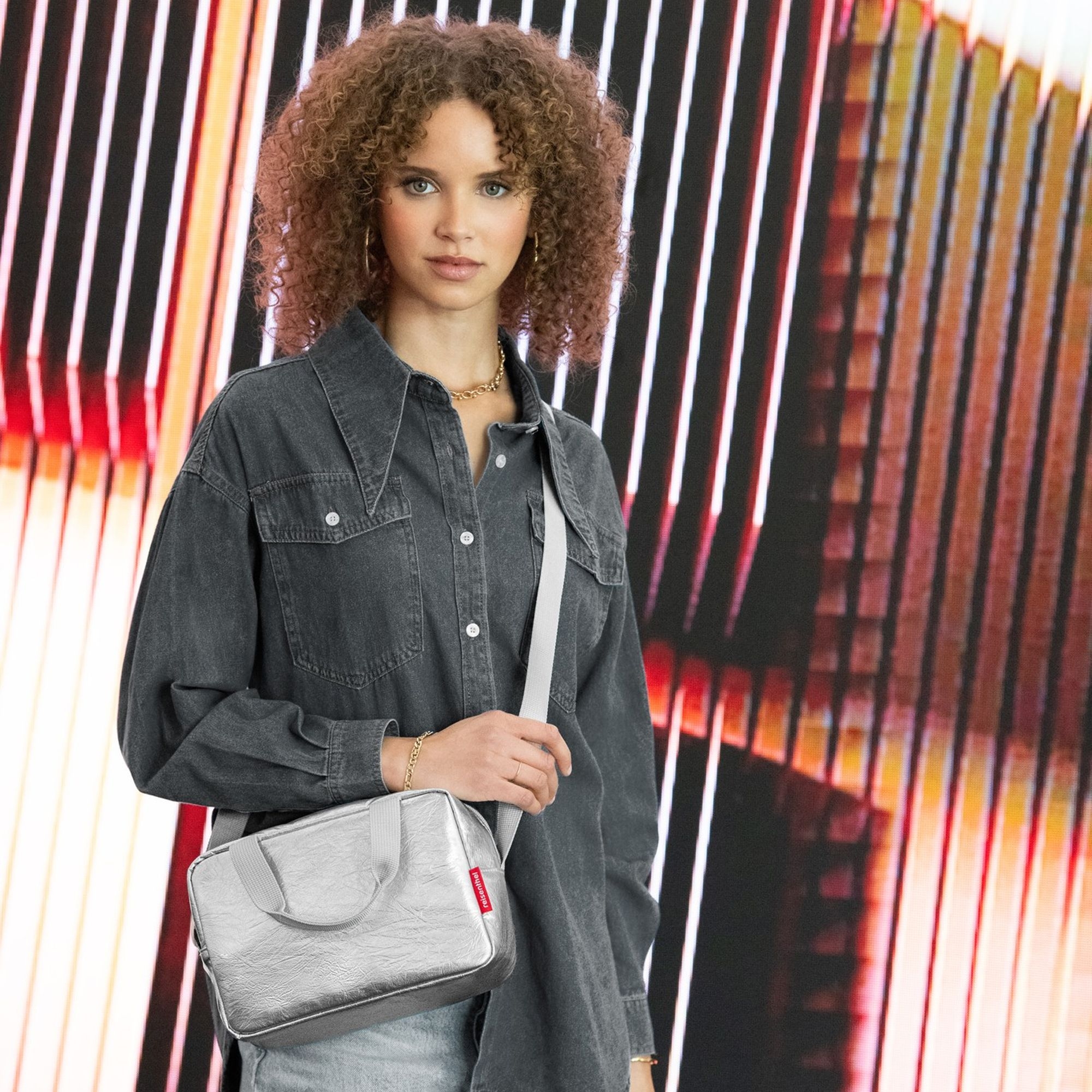 reisenthel - coolerbag to-go - silver crackle