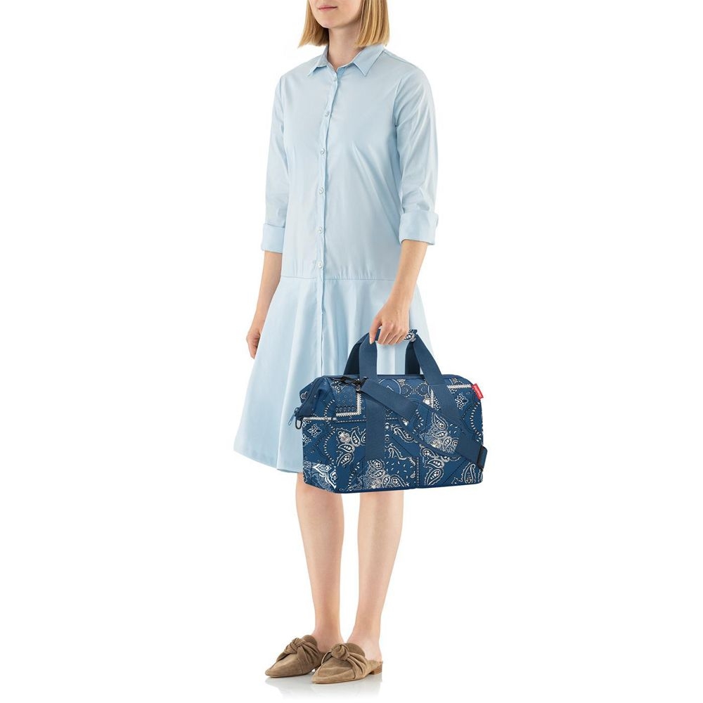 reisenthel - allrounder M - bandana blue reisenthel - allrounder M - bandana blue