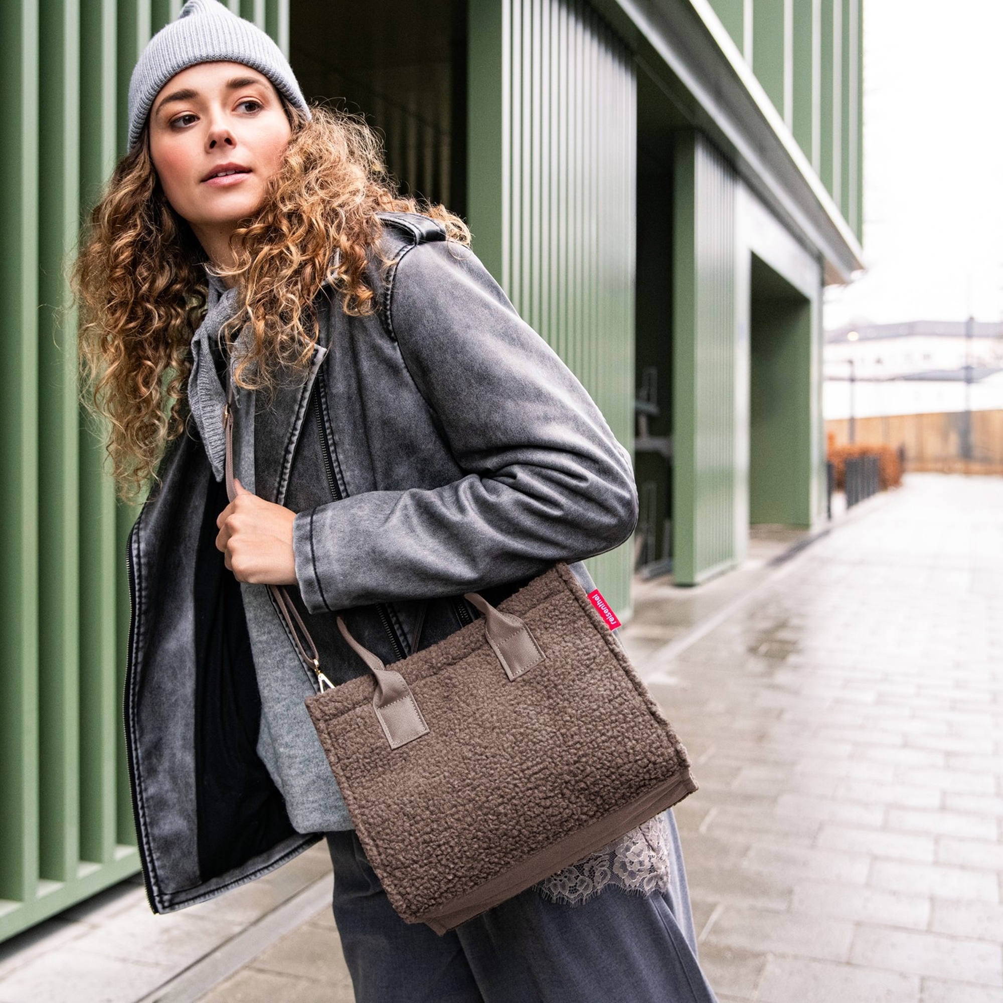 reisenthel - daily shopper XS - teddy chocolate