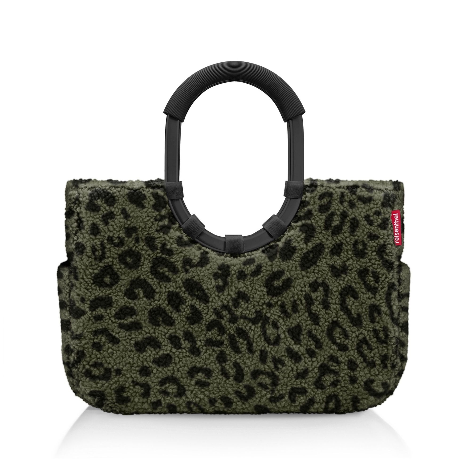 Flauschige Handtasche mit Leopardenmuster und schwarzen Grif