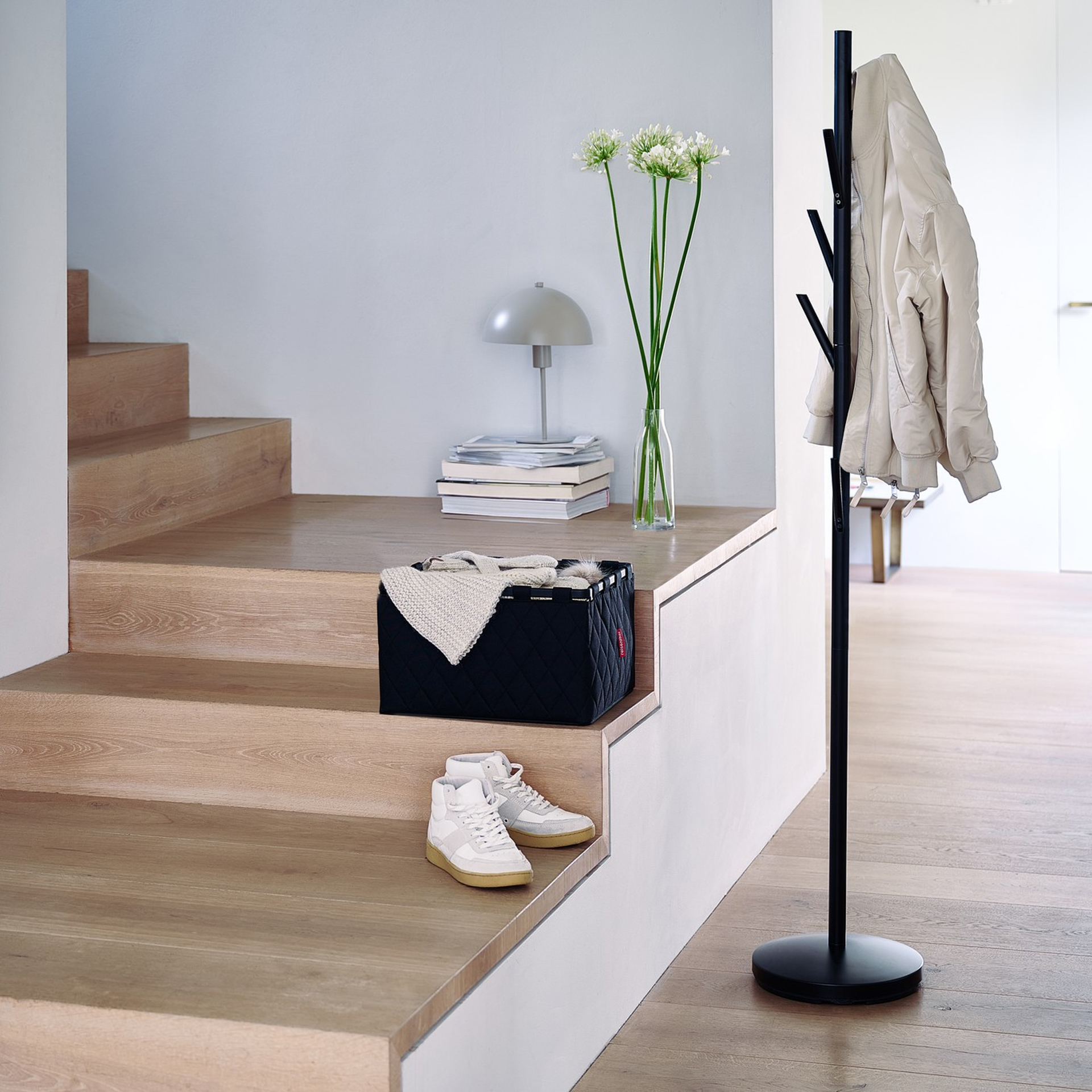 button_wardrobe