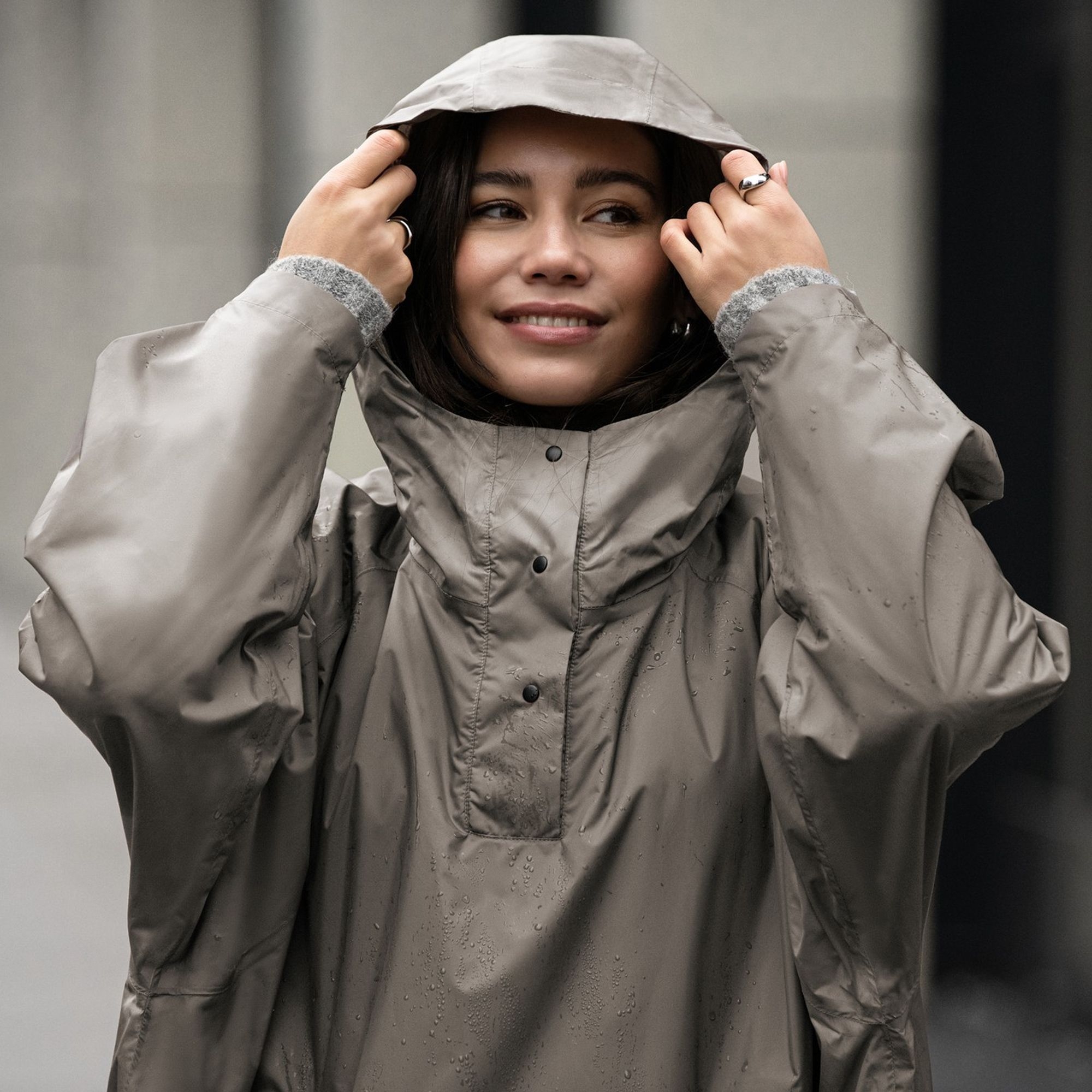 reisenthel - mini maxi raincoat - dark taupe