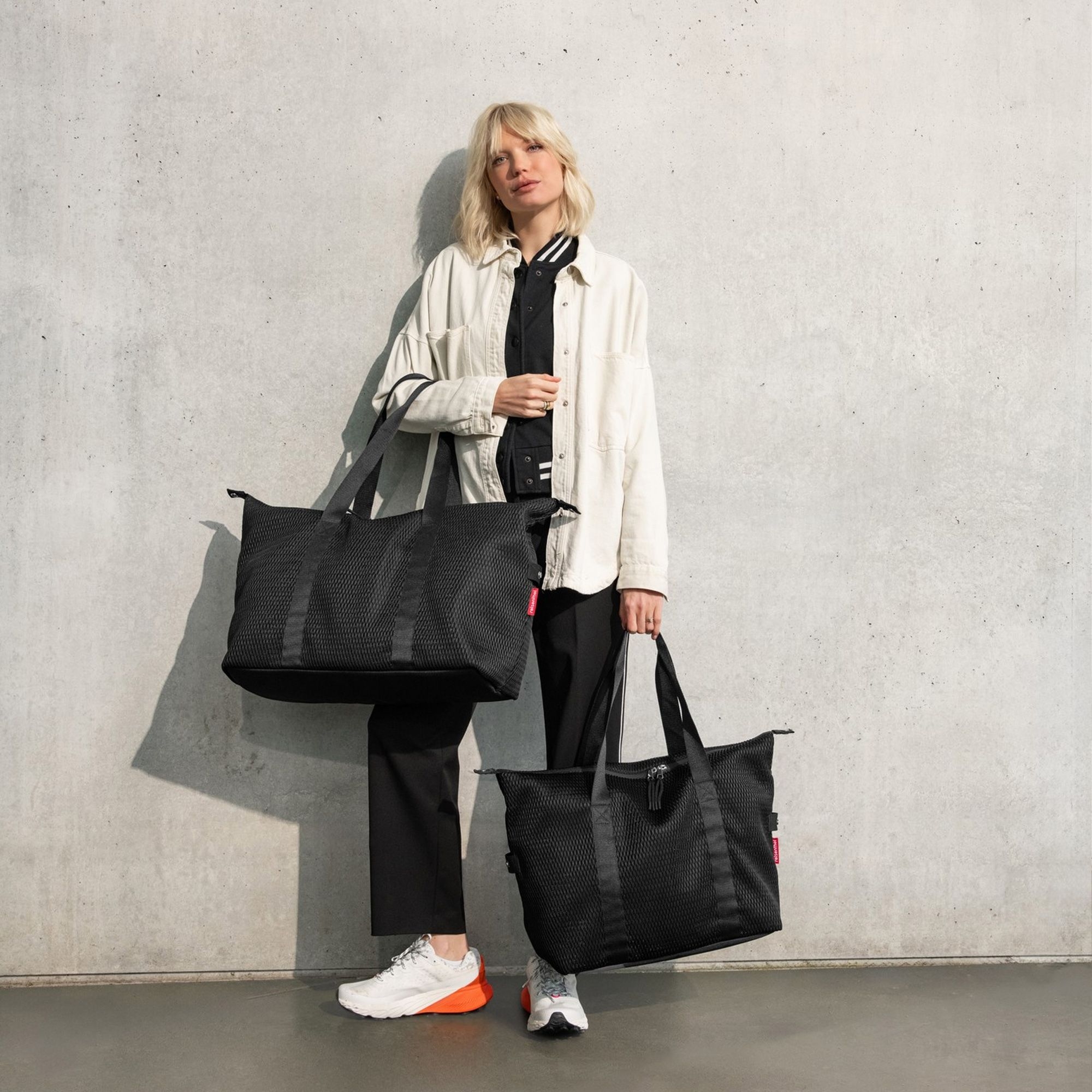 reisenthel - extralite weekender M - mesh black