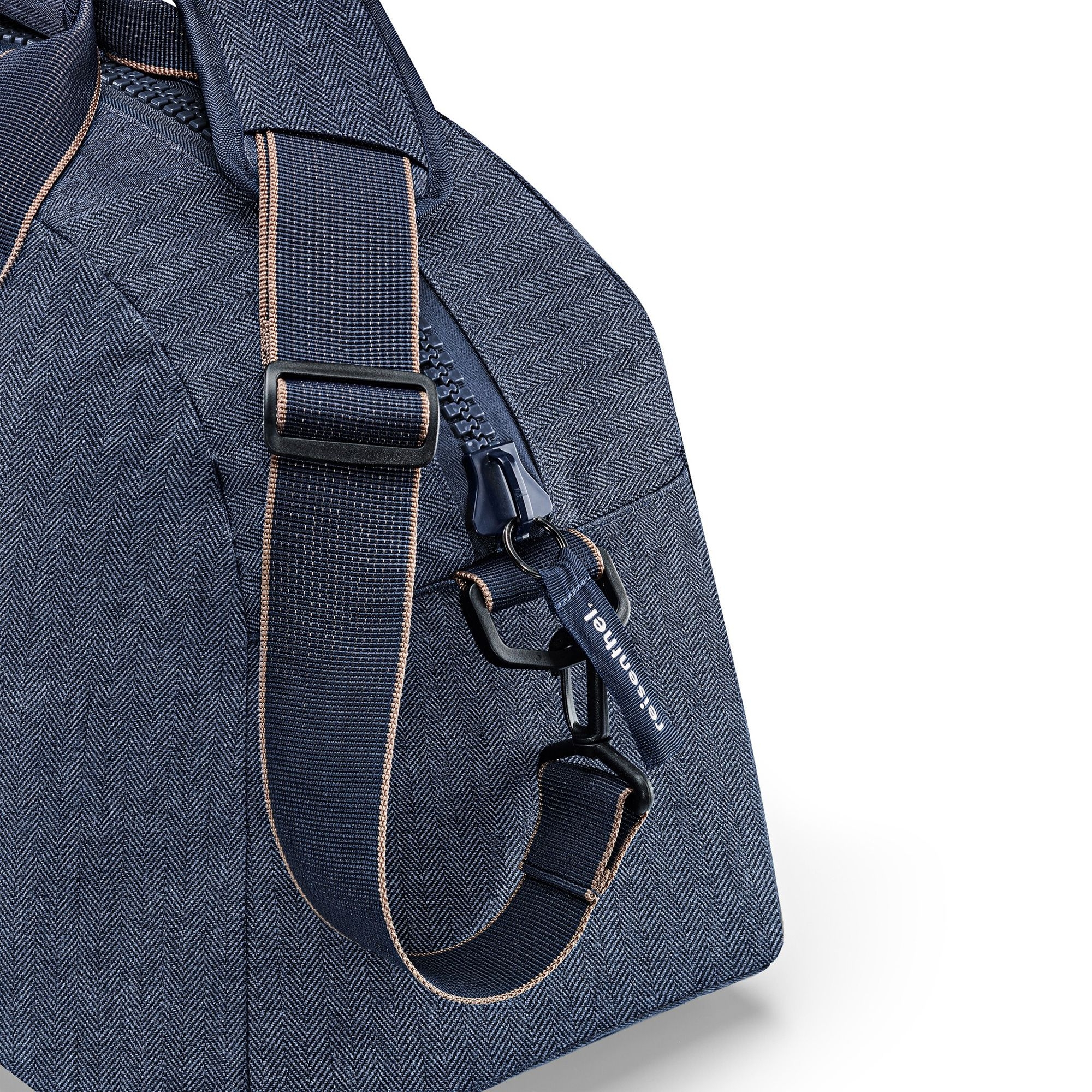 reisenthel - overnighter - herringbone dark blue