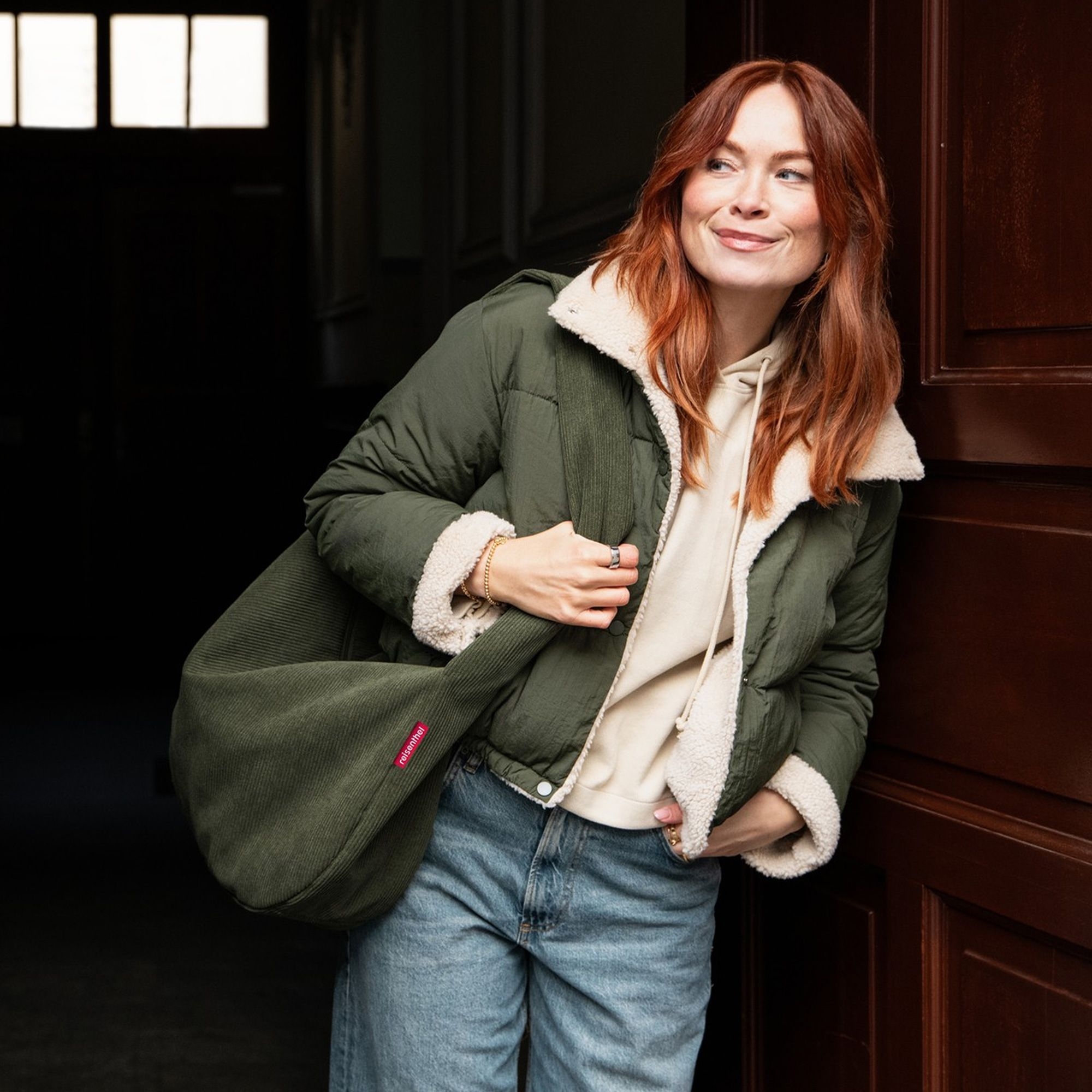 reisenthel - moonbag - dark matcha