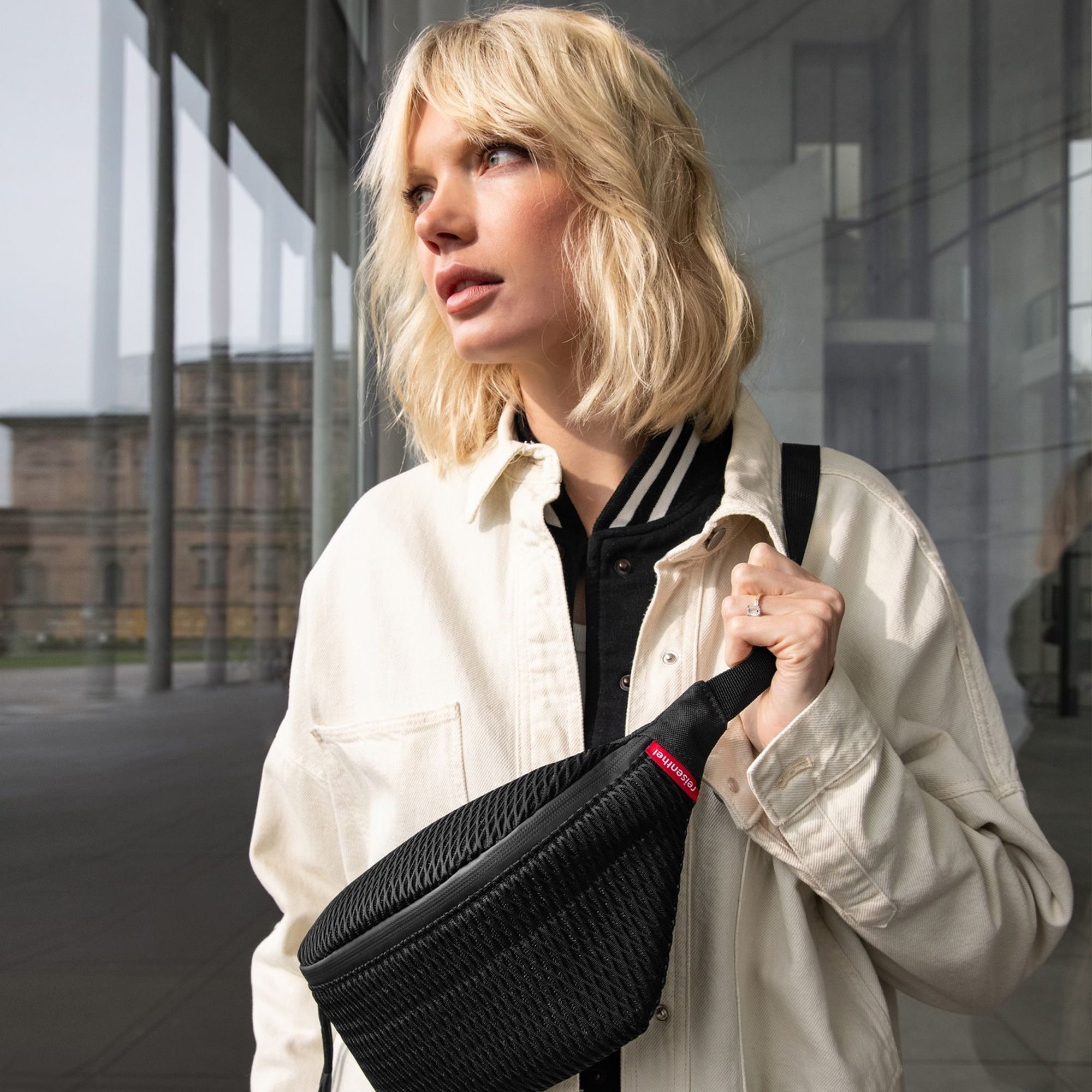 reisenthel - extralite beltbag - mesh black